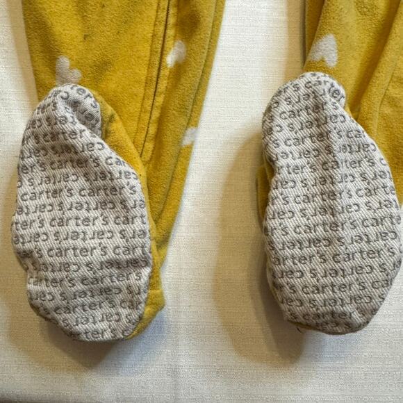 Carter's Footie Pajamas Polka Dot Bear with Butterfly Size 2T - Picture 5 of 6